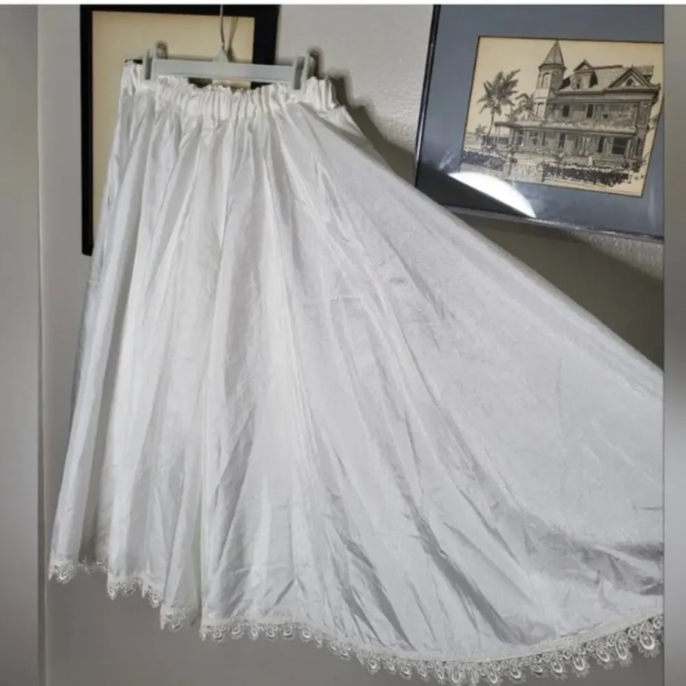 Elizabethan good witch theater costume - Picture 12 of 14